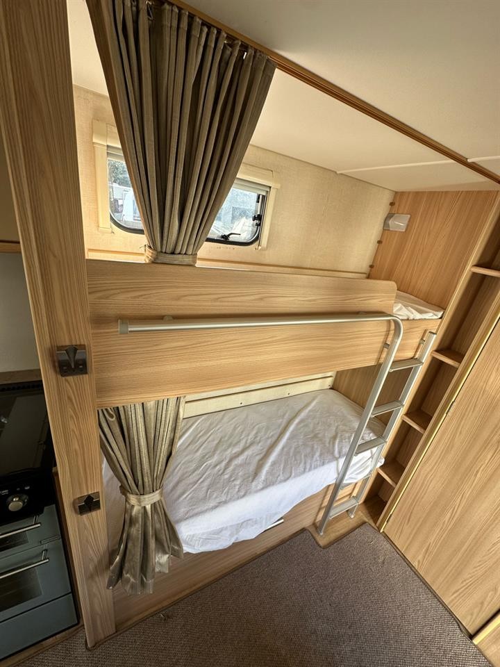 2011 Coachman Amara