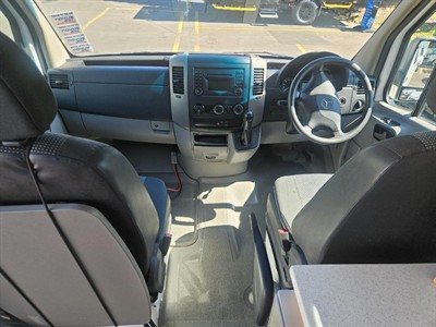 2013 Mercedes-Benz SPRINTER - Thumbnail