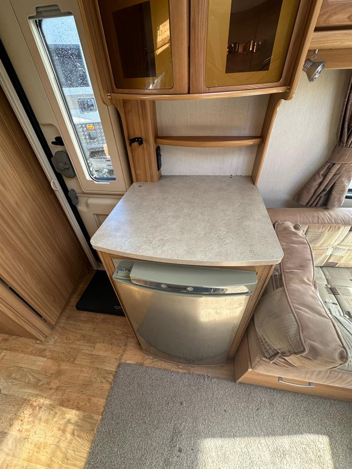 2010 LUNAR ULTIMA
