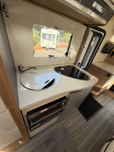 2023 Ford Transit - Thumbnail