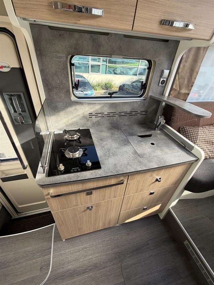 2024 Mercedes-Benz Frankia M - Line I7400 Plus