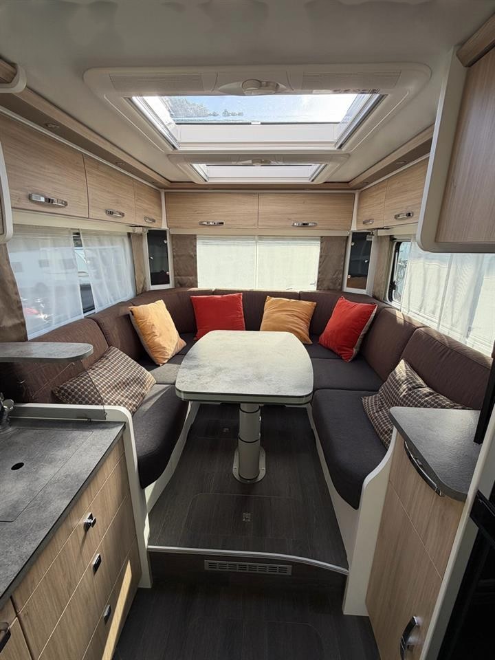 2024 Mercedes-Benz Frankia M - Line I7400 Plus