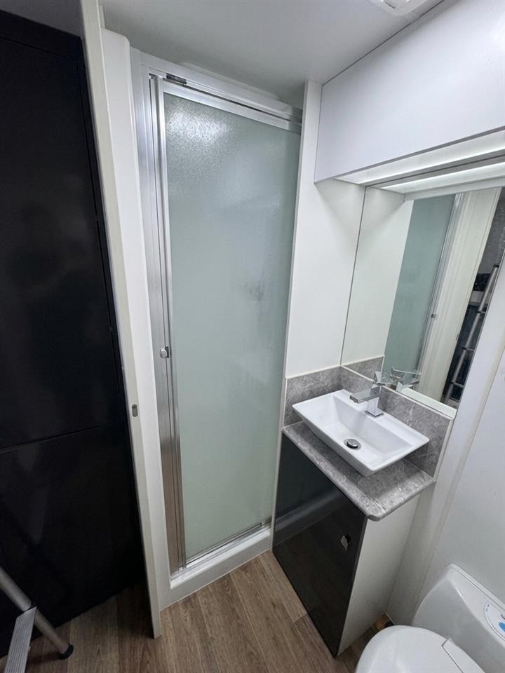 2021 Active caravan 21.6-ESCAPE