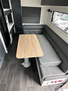 2025 RP Family Cruzer - Thumbnail