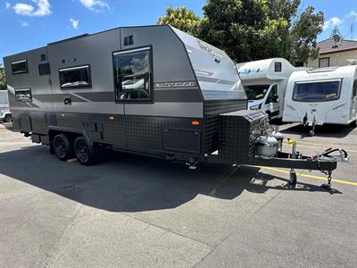 2025 RP Family Cruzer - Thumbnail