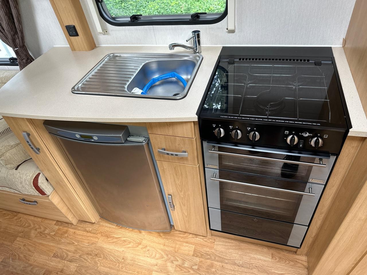 2010 LUNAR   Quasar 462