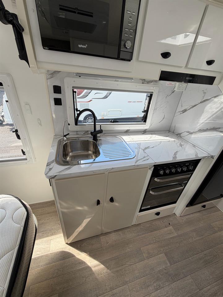 2019 Cedar Max Trax
