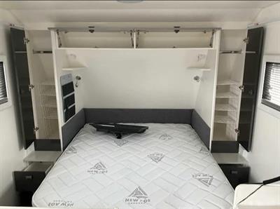 2021 New Age Road owle - Thumbnail