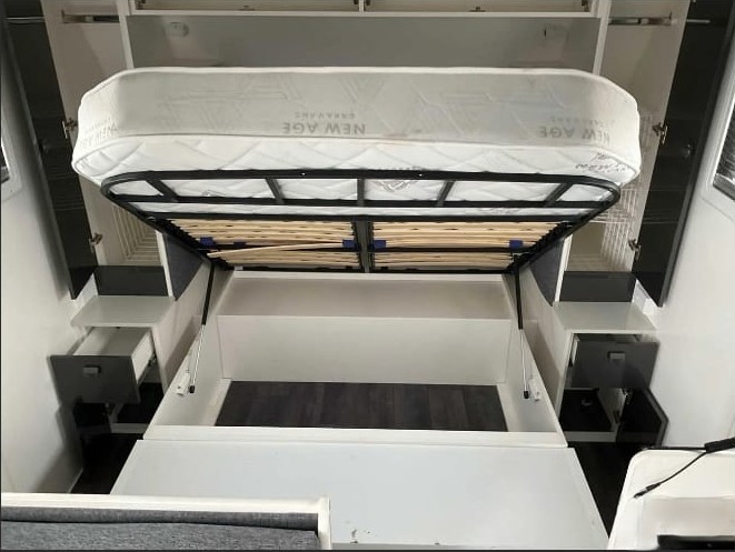 2021 New Age Road owle