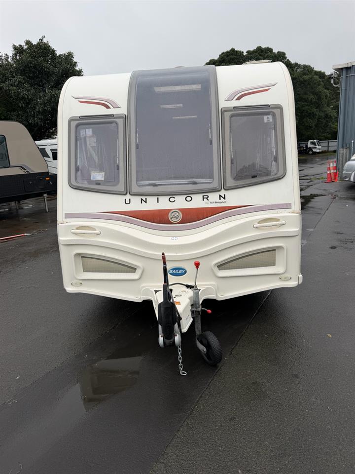 2014 BAILEY Unicorn