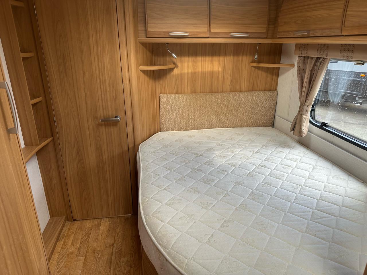 2010 LUNAR Lexon