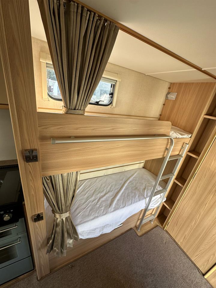 2011 Coachman Amara