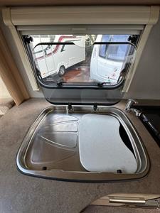2011 Coachman Amara - Thumbnail