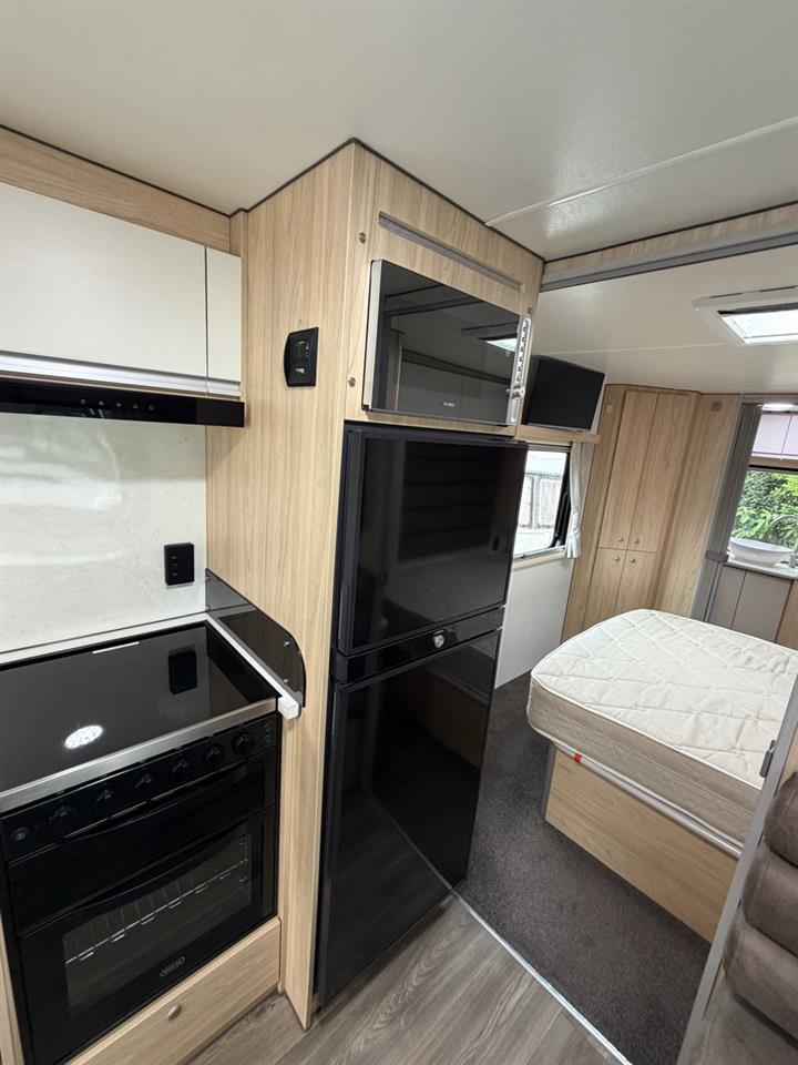 2025 Leisureline Quartz