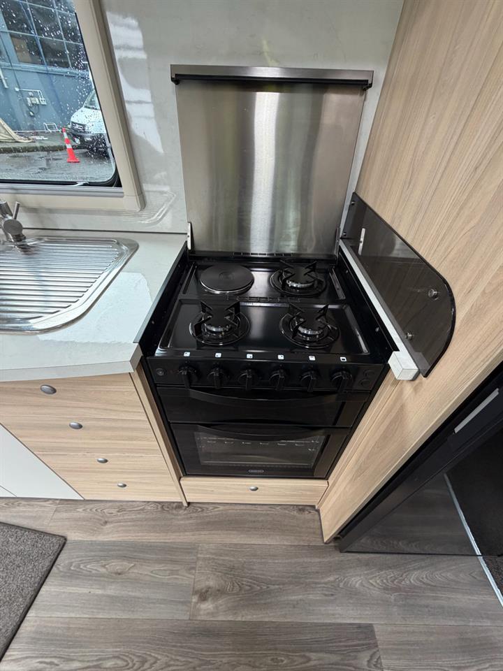 2025 Leisureline Quartz