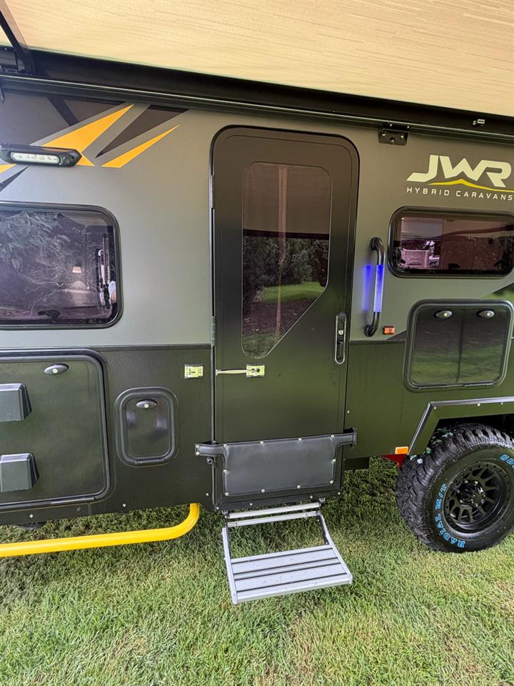 2026 JWR Hybrid 16FT