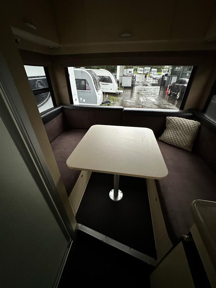 2009 Ford Transit