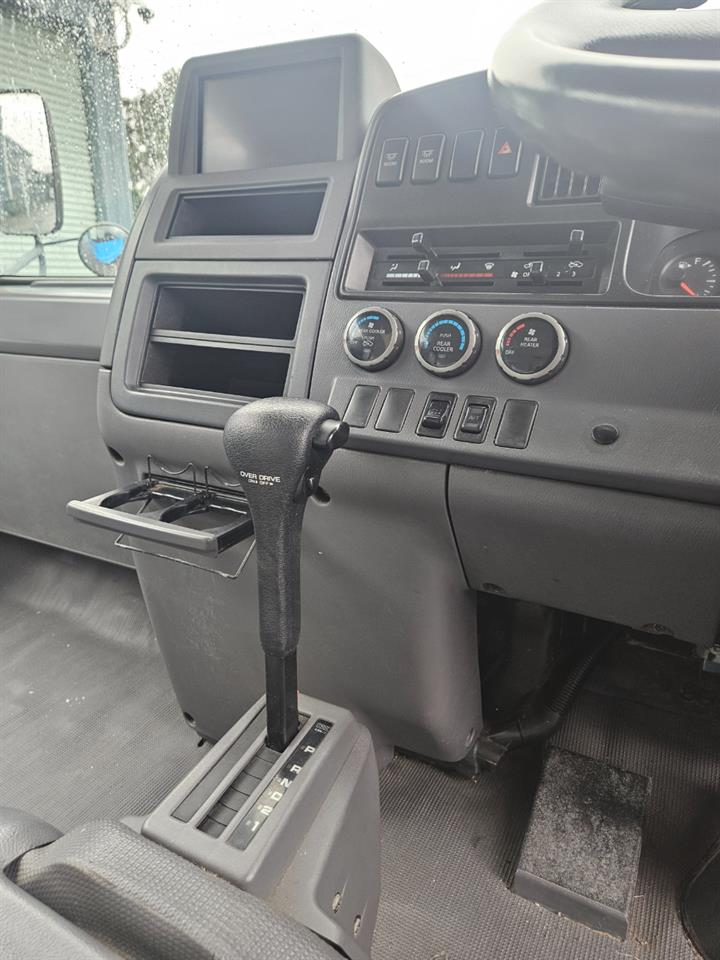 2008 Nissan Civilian