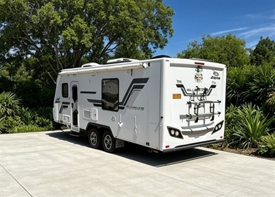 2017 Jayco Silverline - Thumbnail