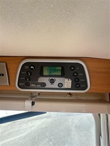 2009 SWIFT CONQUEROR - Thumbnail