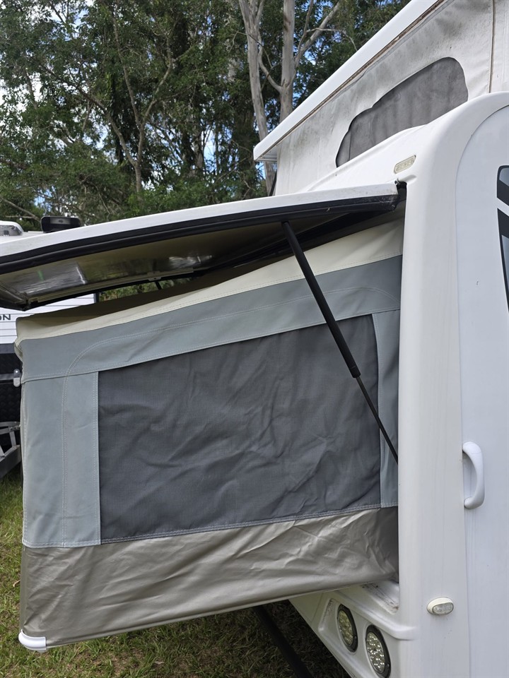 2020 Jayco Expanda
