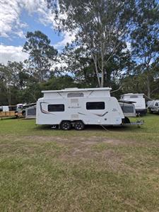 2020 Jayco Expanda - Thumbnail