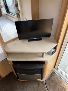 2013 Elddis Chatsworth - Thumbnail