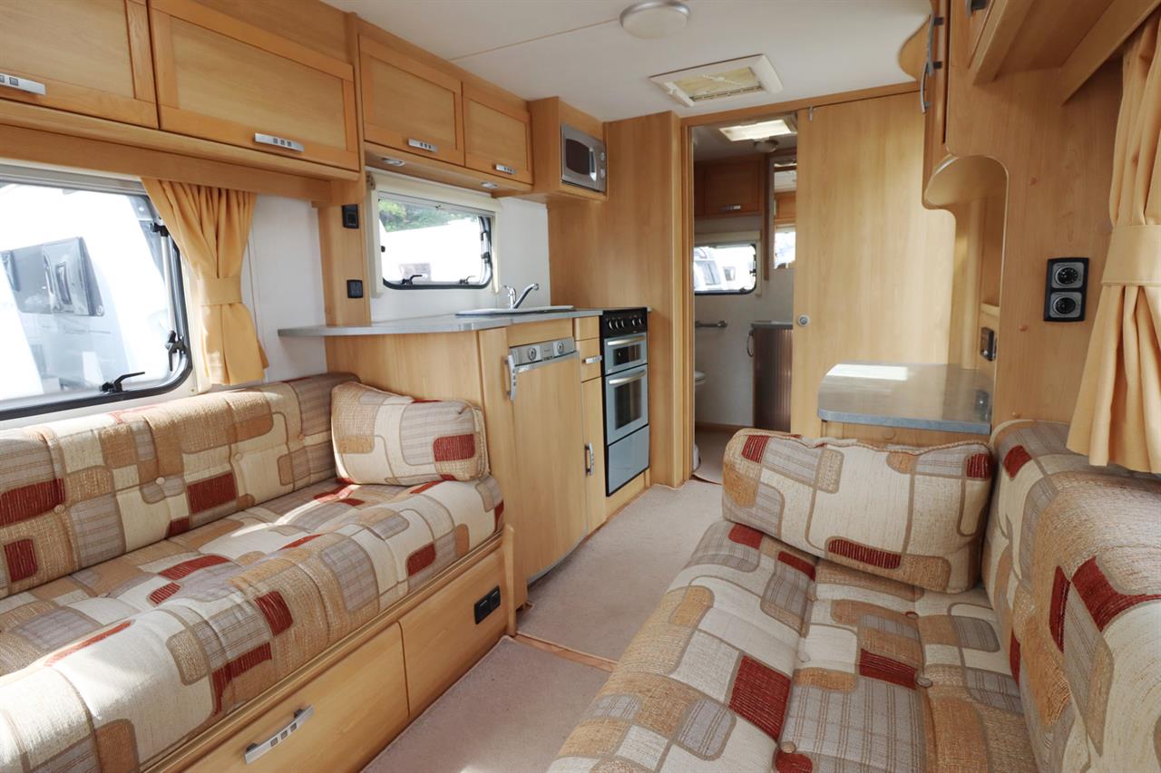 2008 LUNAR ULTIMA 462