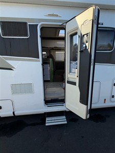2020 mercedes benz SPRINTER - Thumbnail