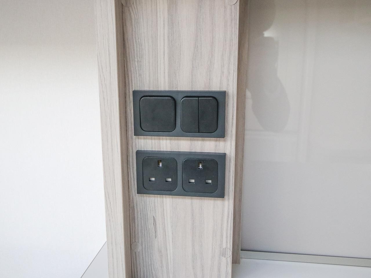 2022 ELDDIS CR STORM