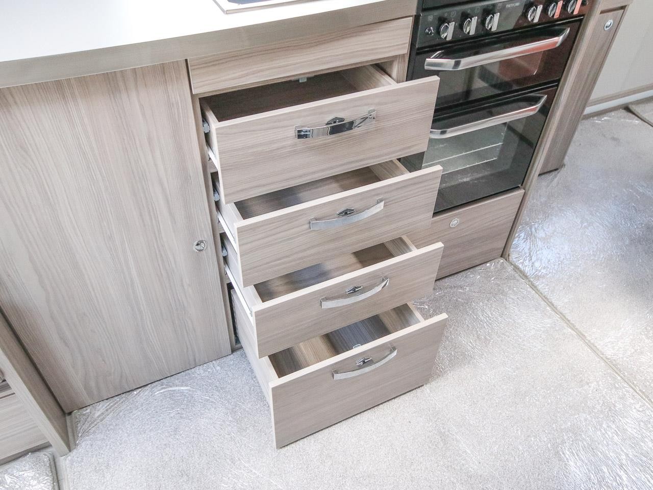 2022 ELDDIS CR STORM