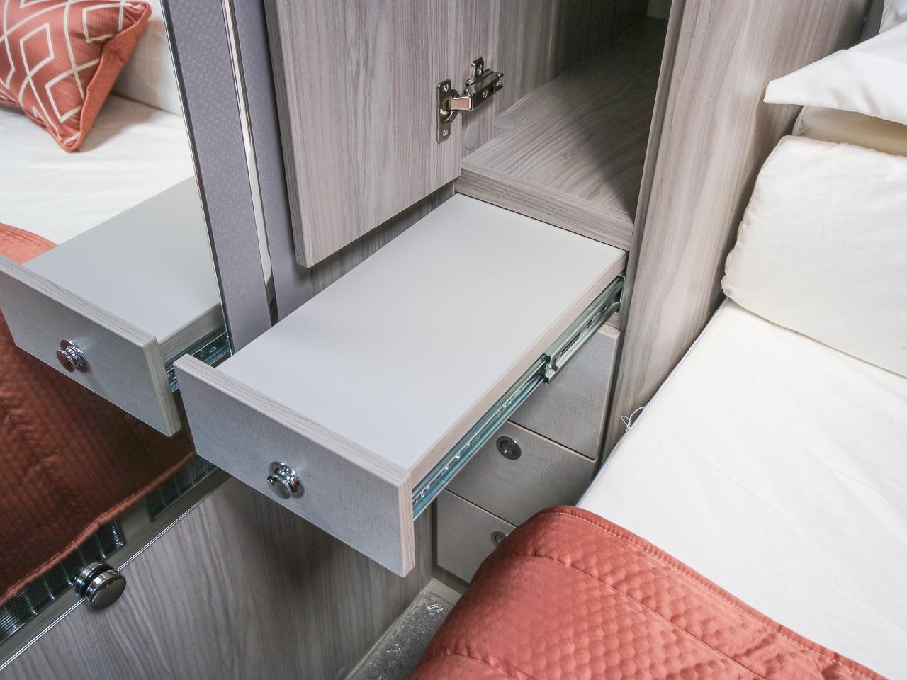 2022 ELDDIS CR STORM