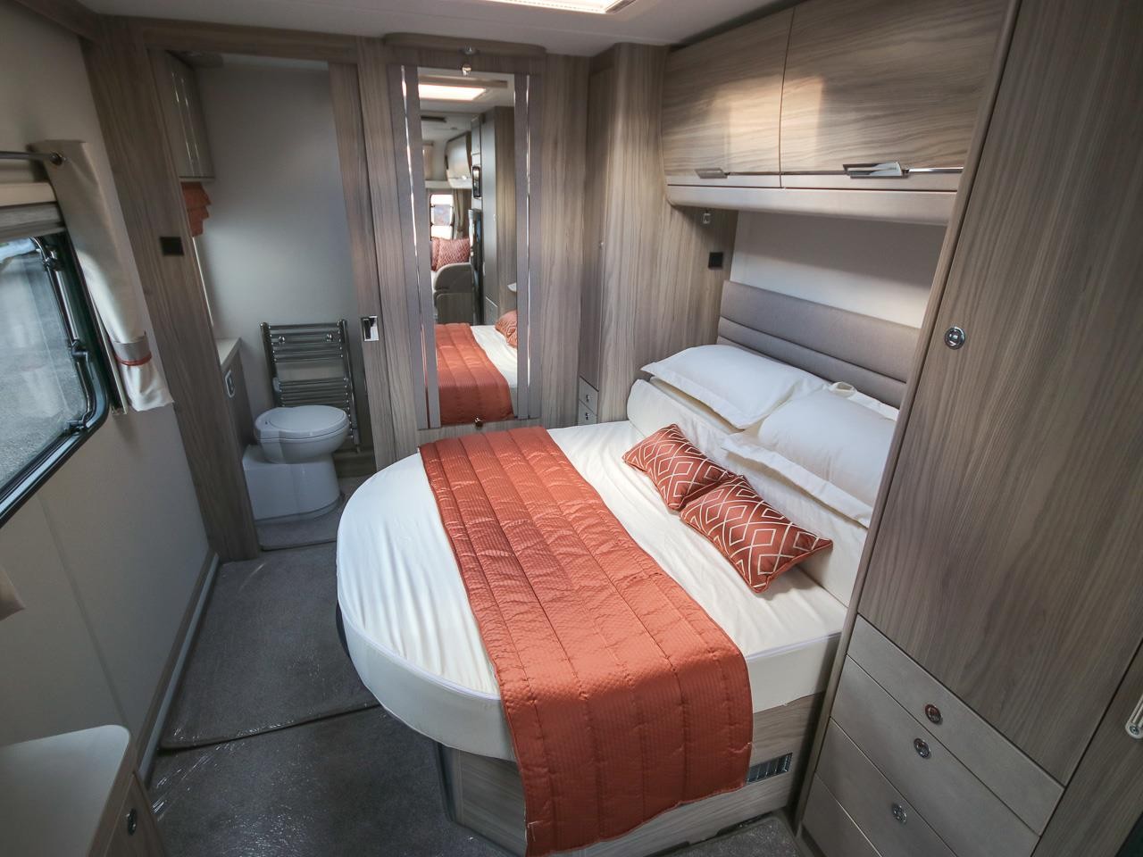 2022 ELDDIS CR STORM