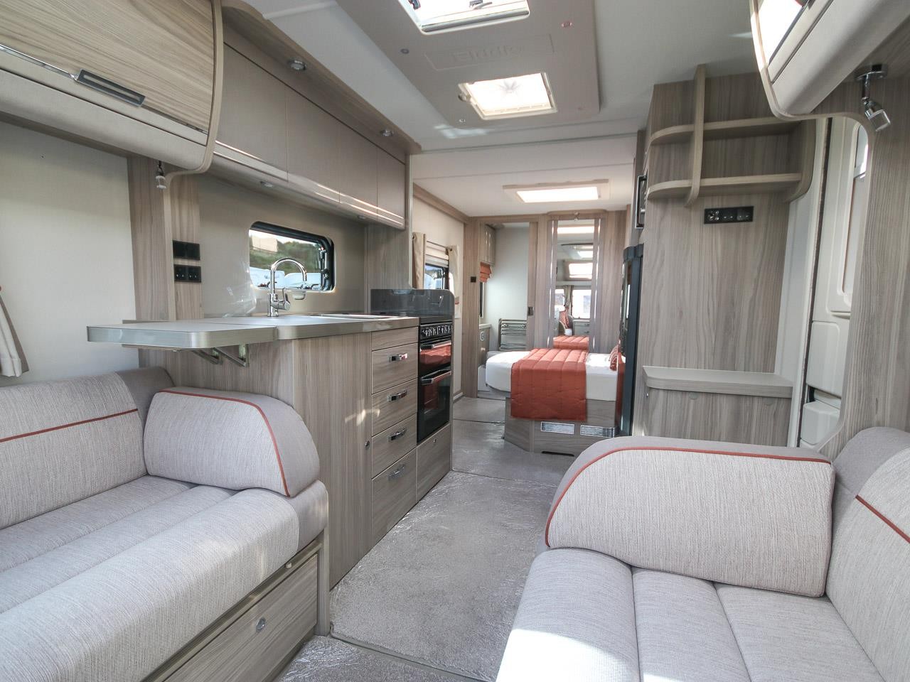 2022 ELDDIS CR STORM