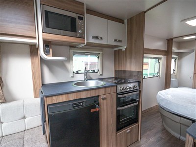 2023 SWIFT CELEBRATE MAJOR 4 SB - Thumbnail