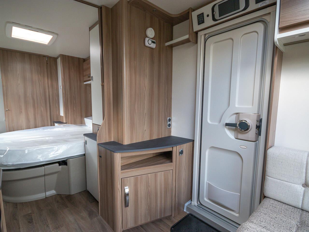 2023 SWIFT CELEBRATE MAJOR 4 SB