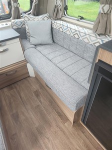 2023 SWIFT CELEBRATE MAJOR 4 SB - Thumbnail