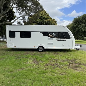 2023 SWIFT CELEBRATE MAJOR 4 SB - Thumbnail